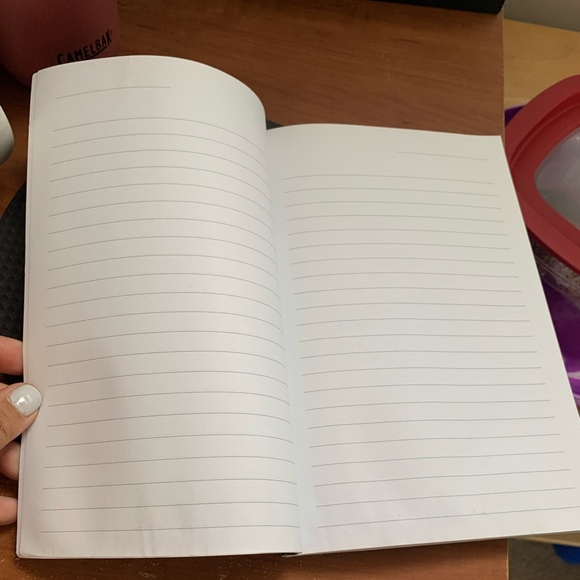 NOTEBOOK - Picture 2 of 3